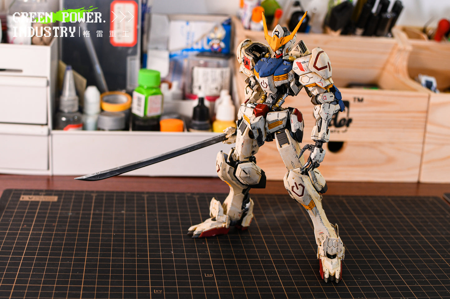 BANDAI MG ASW-G-08 BARBATOS