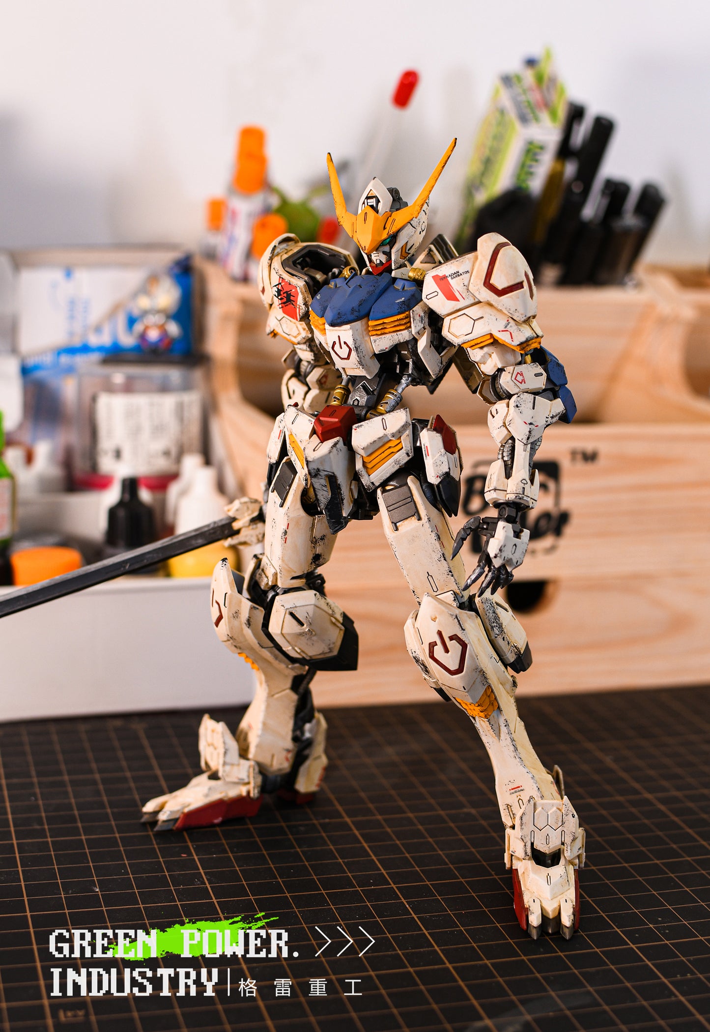 BANDAI MG ASW-G-08 BARBATOS GUNDAM BATTLE DAMAGE EFFECT