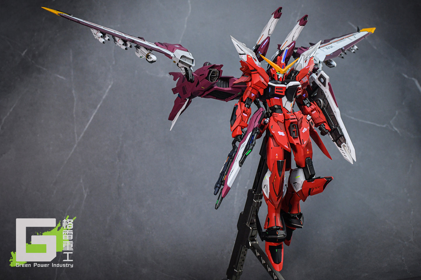 BANDAI MG ZGMF-X09A JUSTICE GUNDAM WITH FORTUNE MEOW STUDIO GK MODIFICATION VER.RED
