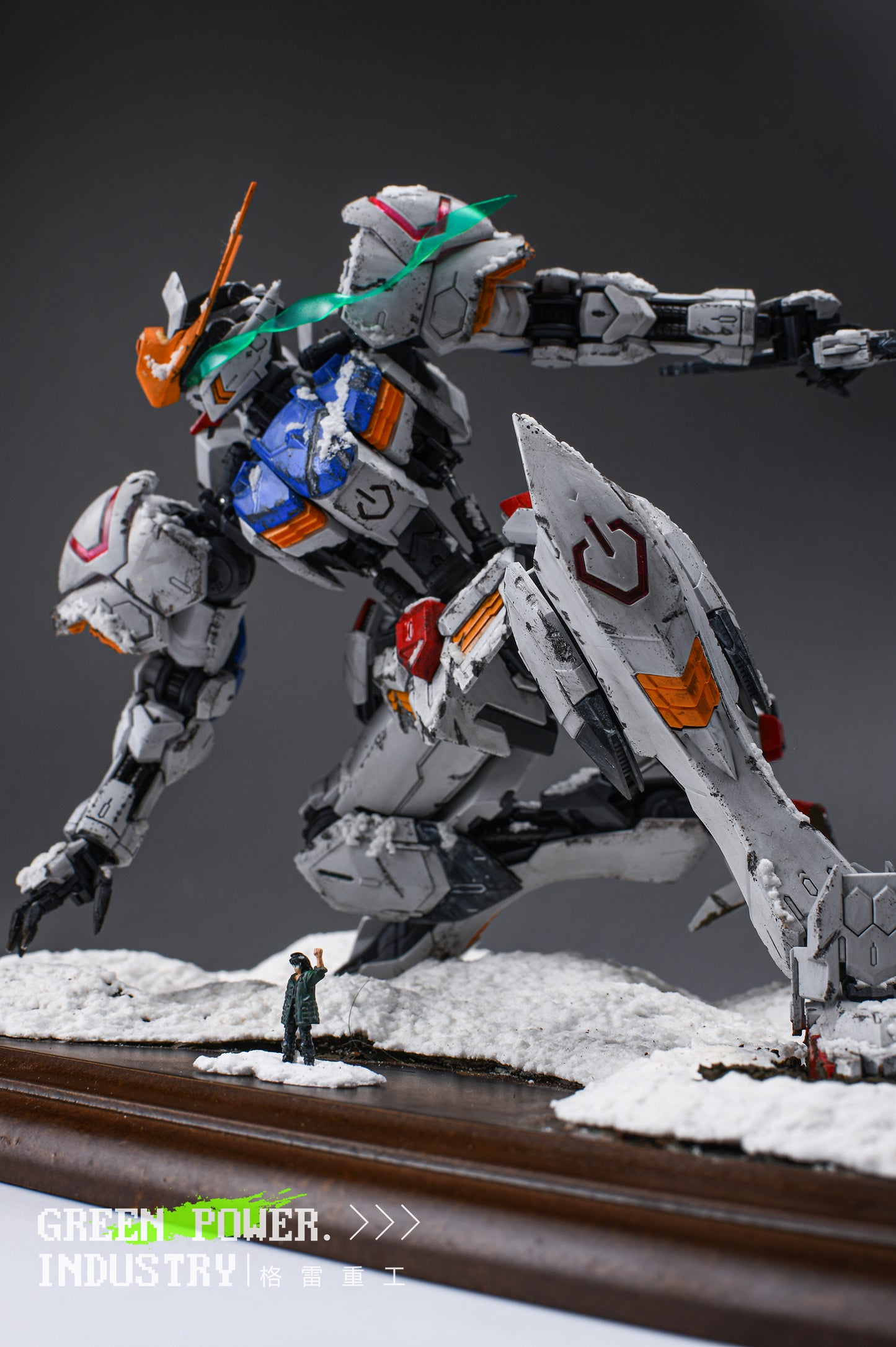 BANDAI MG BARBATOS GUNDAM SNOWSCAPE REPRODUCTION OF RAY STUDIO WORKS