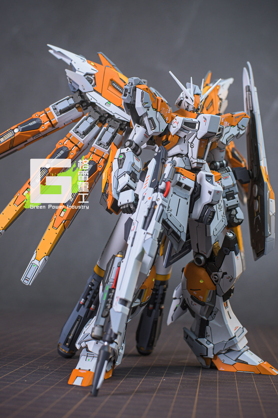 BANDAI RG RX-93-V2(Nu) GUNDAM WITH FORTUNE MEOW STUDIO GK MODIFICATION