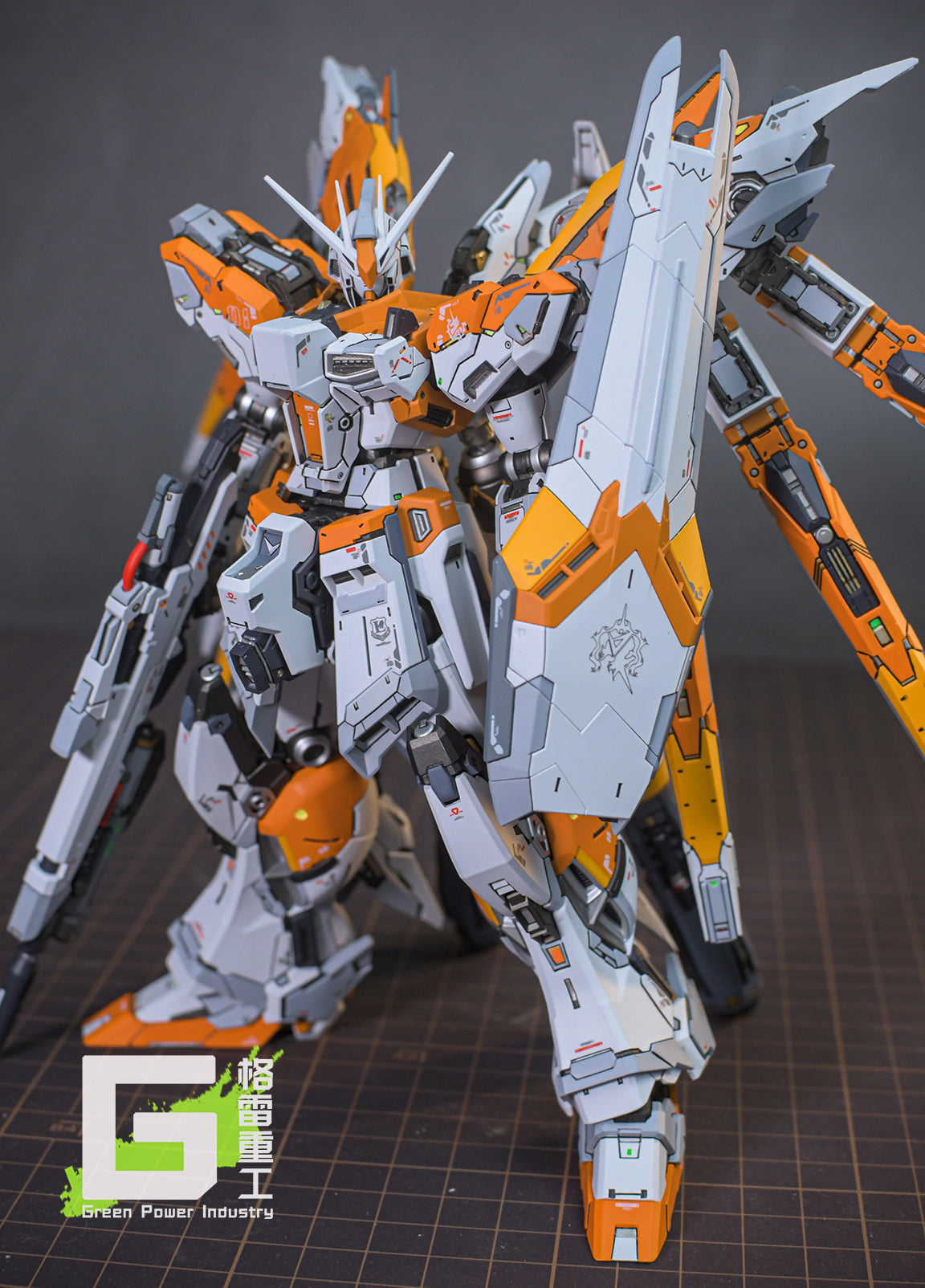 BANDAI RG RX-93-V2 HI-V(Nu) GUNDAM WITH FORTUNE MEOW STUDIO GK MODIFICATION VER.ORANGE