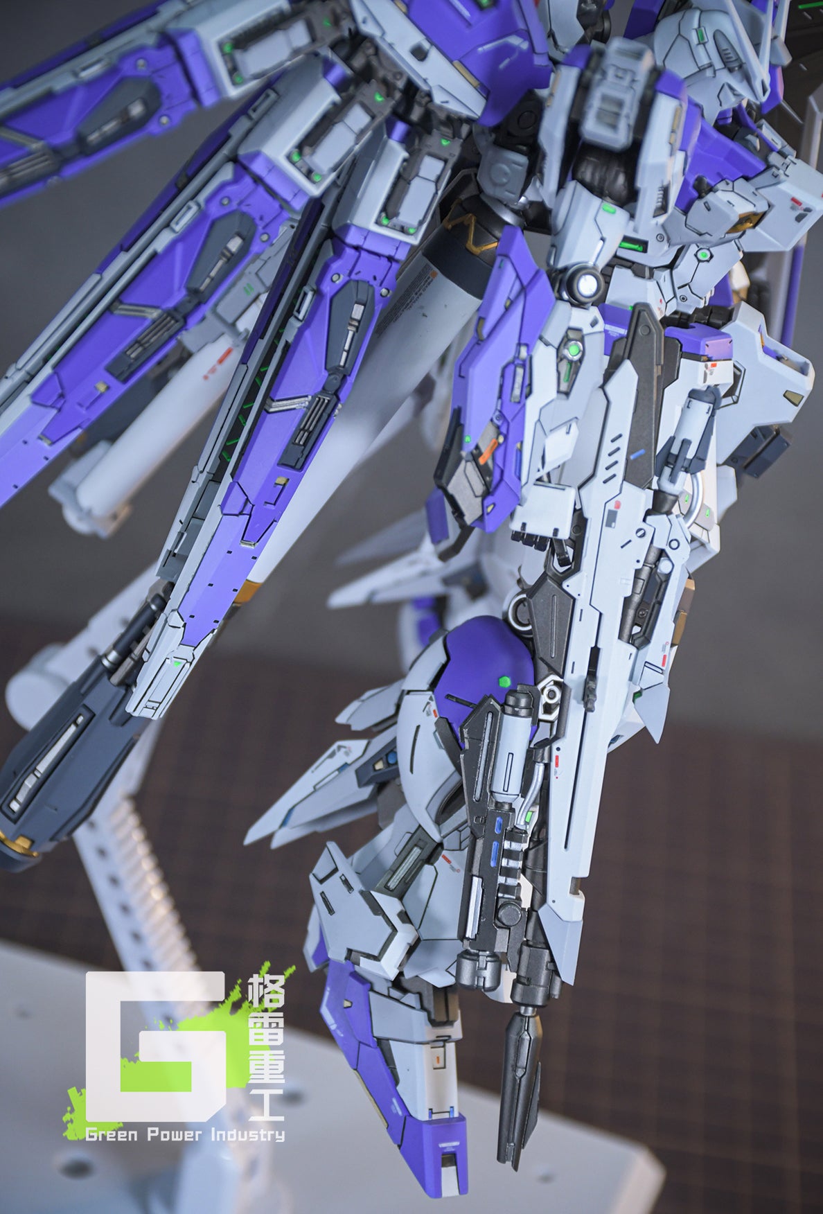 BANDAI RG RX-93-V2 HI-V(Nu) GUNDAM WITH FORTUNE MEOW STUDIO GK MODIFICATION VER.VIOLET
