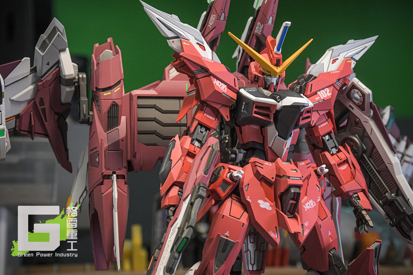 BANDAI MG ZGMF-X09A JUSTICE GUNDAM WITH FORTUNE MEOW STUDIO GK MODIFICATION VER.PINK