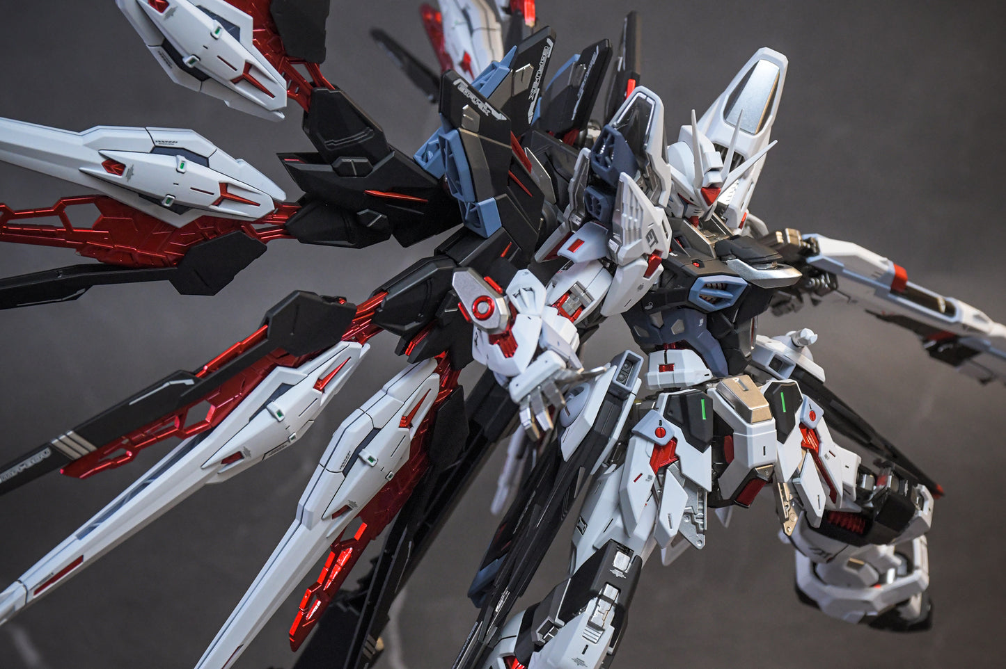 BANDAI MGEX ZGMF-X20A STRIKE FREEDOM GUNDAM VER.CUSTOM