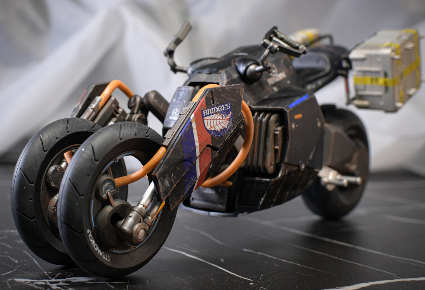 KOTOBUKIYA DEATH STARDING MOTORCYCLE