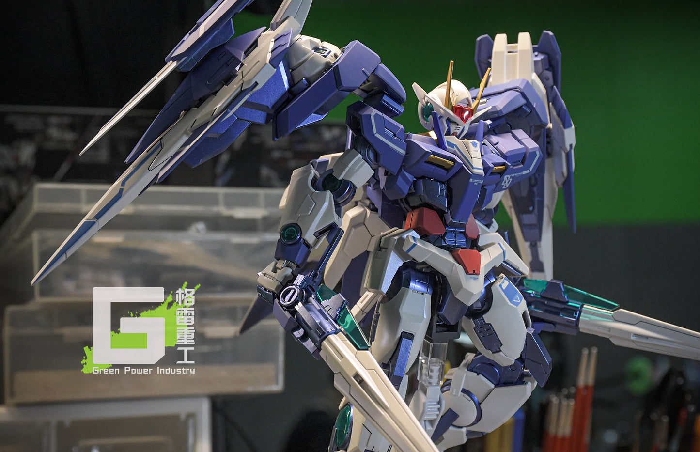 00RAISER GUNDAM