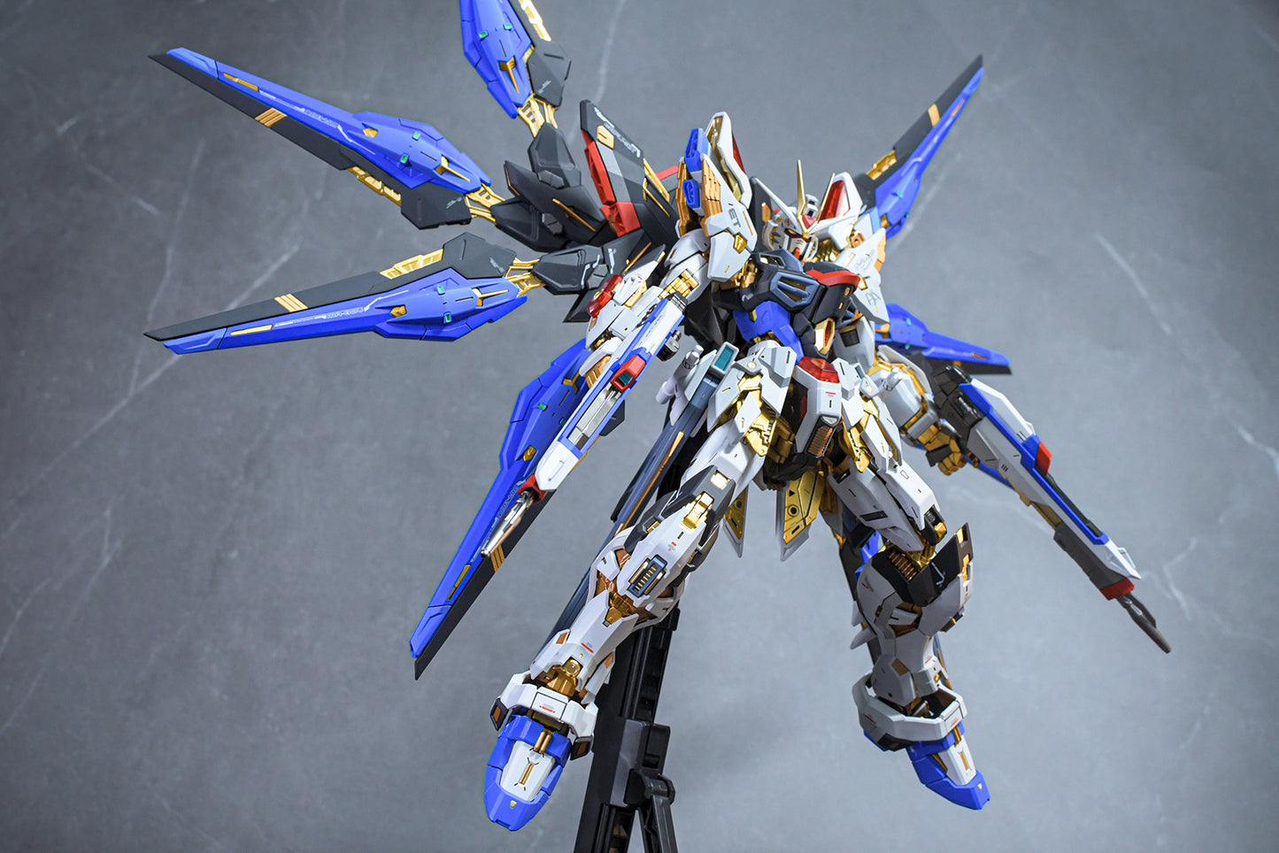 MGEX STRIKE FREEDOM